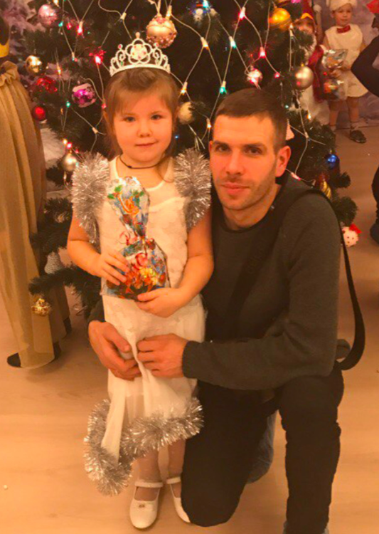 Под Новый год. Владимир с Соней