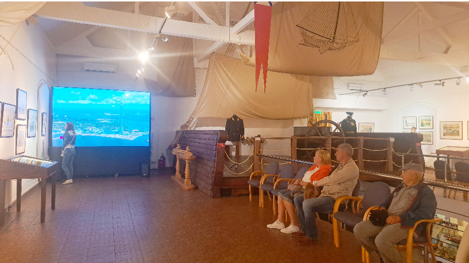Выставка «Морской парад»
