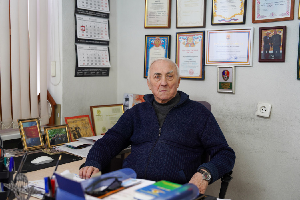 «Вас не будет – духи полезут» «Вас не будет – духи полезут»