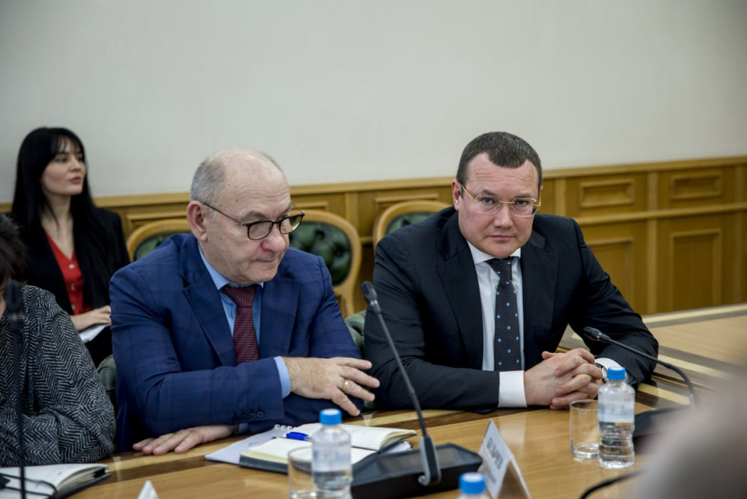 Кадровые перестановки Кадровые перестановки