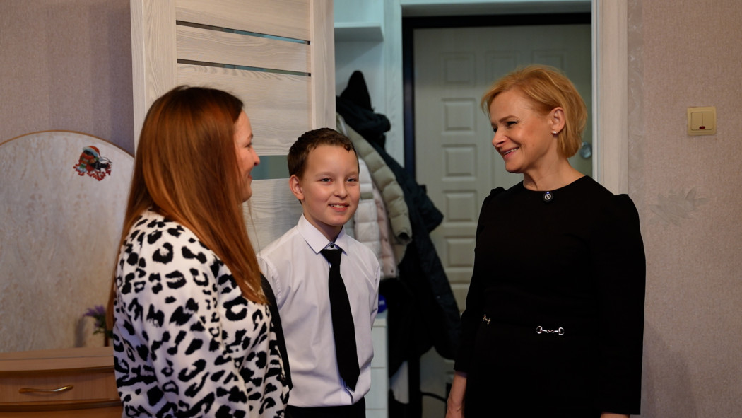 Помогала сама, теперь помогли ей