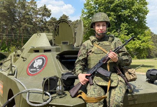 Первая девушка в «БАРСе»