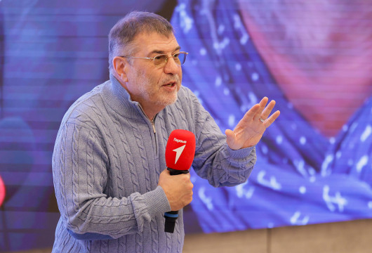 «Раздал всю свою тёплую одежду»