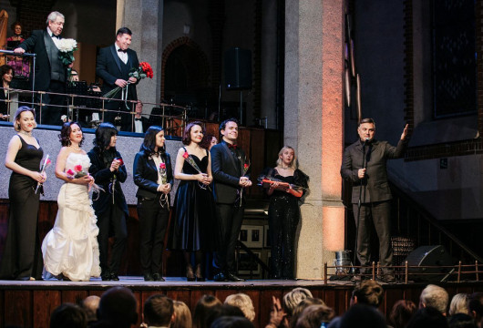 Свет со сцены