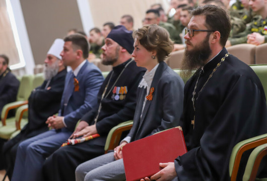 «Вера как опора на войне»