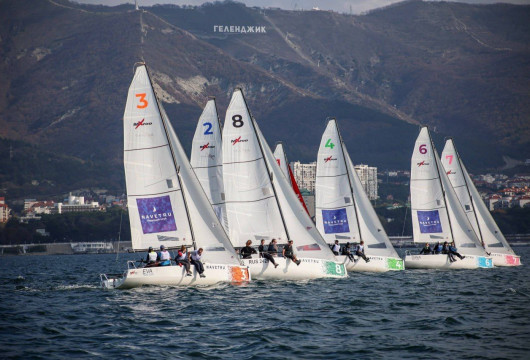 Лучшие под парусом