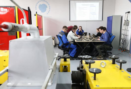 Снова физики в почете