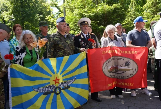 Подвиг вечен, память вечна