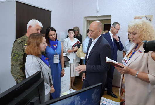 Своих не бросаем
