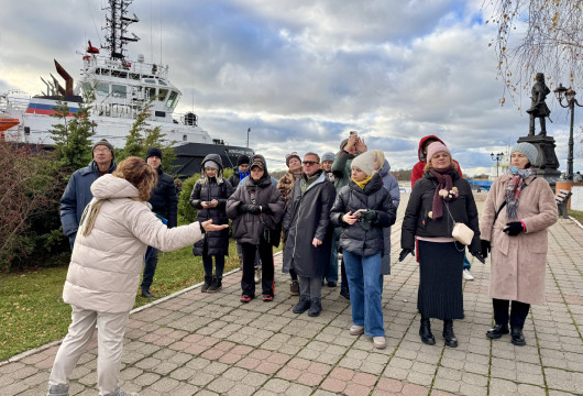 Переучиться на экскурсовода