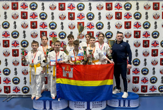 Из Москвы – с медалями