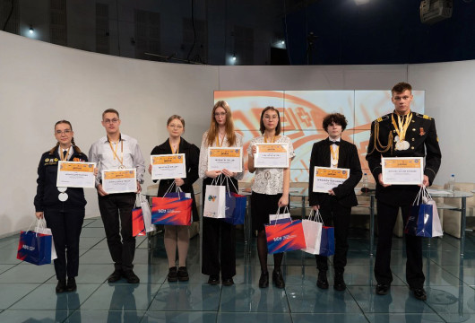 Выбрали самых умных школьников