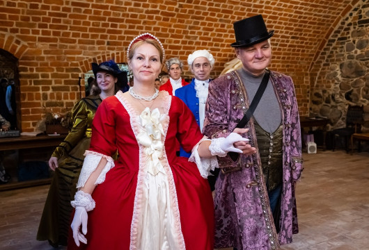 Бал на пять баллов