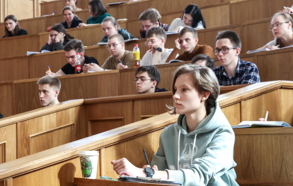 В вузах увеличат число бюджетных мест по востребованным направлениям В вузах увеличат число бюджетных мест по востребованным направлениям