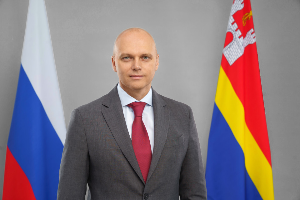 Уважаемые медицинские работники, дорогие ветераны здравоохранения!