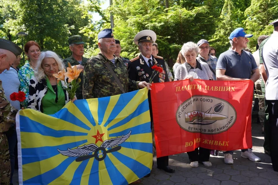 Подвиг вечен, память вечна