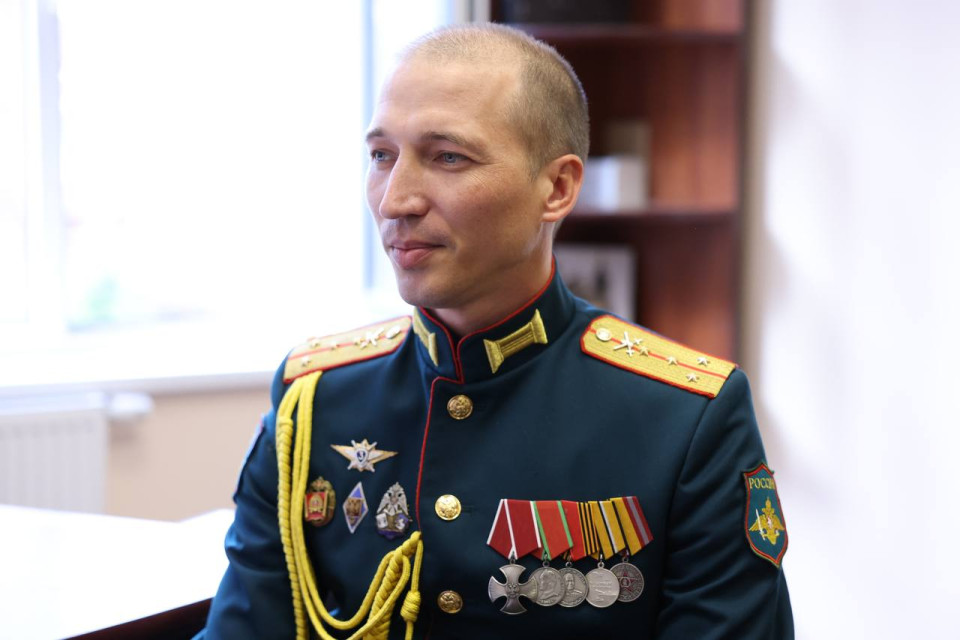 Мечтал защищать родину с детства Мечтал защищать родину с детства